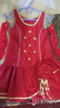 Платье праздничное для девочки, Р 128(б/у, отл. сост., полиестер, подкладка - хл. . фото 1