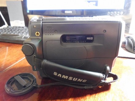 Samsung VP-W80 - видеокамера с 22-кратным трансфокатором длиннофокусного объекти. . фото 4
