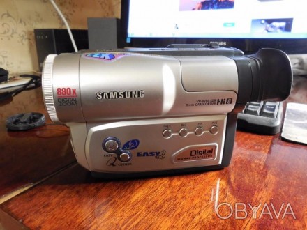 Samsung VP-W80 - видеокамера с 22-кратным трансфокатором длиннофокусного объекти. . фото 1