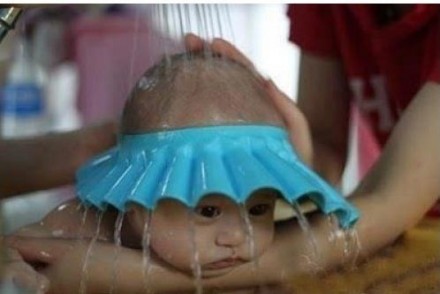 Козырёк- шапочка для мытья головы без слез! Практически каждая мама сталкивается. . фото 6
