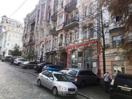 Продажа фасадного магазина ресторана ул.Лютеранская. Общая площадь 185 м2. Печер. . фото 2