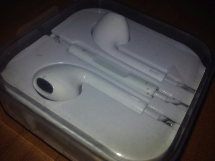 Гарнитура Apple EarPods with Remote and Mic реплика под Оригинал MD827
 
Копия
 . . фото 2