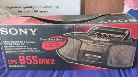 Магнитола кассетная переносная SONY B5S MK2
(б/у, отл. исправное сост., FM/AM р. . фото 7