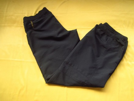 Фирменные спортивные штаны в отличном состоянии.ПОТ 40см,ПОБ 56см,длина штанов п. . фото 10