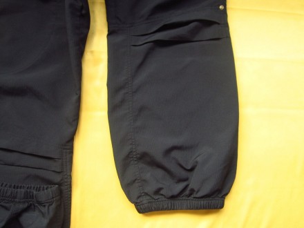 Фирменные спортивные штаны в отличном состоянии.ПОТ 40см,ПОБ 56см,длина штанов п. . фото 8