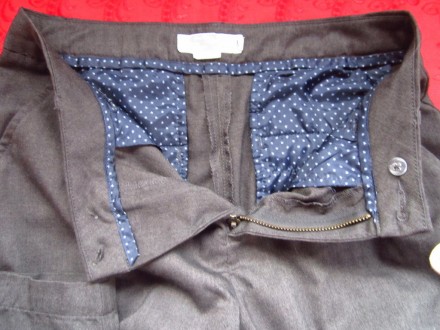 Фирменные женские штаны в отличном состоянии.Цвет-коричневый.Состав ткани:68%пол. . фото 5