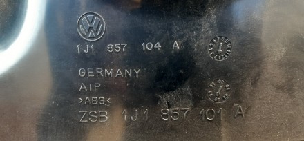 продам Бардачок Volkswagen Golf 4
состояние отличное
есть другие запчасти к да. . фото 6
