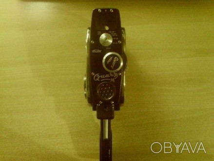 Продам, все рабочее: Ретро видеокамеру Кварц-M Пленочный фотоаппарат Зенит-Е + в. . фото 1