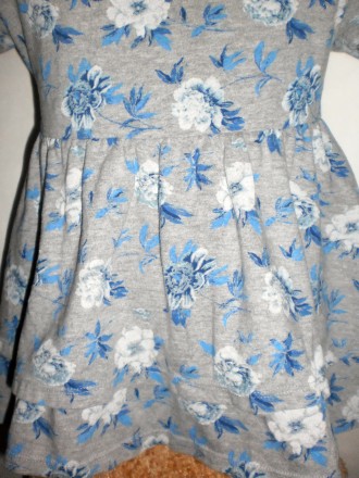 Красивое детское платье для девочки, в отличном состоянии , стильный фасончик,за. . фото 4