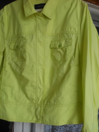 Куртка/ветровка KIM KARA,4 внешние и 2 внутренние карманы, застежки на кнопках, . . фото 2