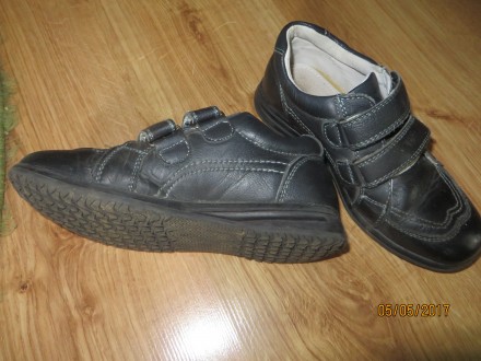 Туфлі кросівки шкіра в досить хорошому стані без дефектів все видно на фото Пере. . фото 3