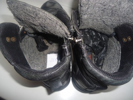 ботинки фирмы Мида,кожаные,стелька-22см, в отличном состоянии чуть погнут перед,. . фото 4
