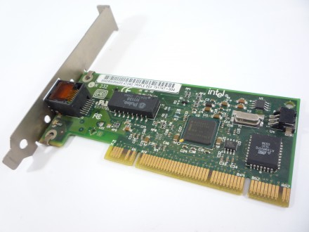 Мережева карта для звичайних ПК на шину PCI.

Адаптер робочий, все видно на фо. . фото 3