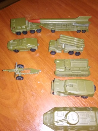 Продам набор военной техники СССР в хорошем состоянии. Коллекционный набор.. . фото 4