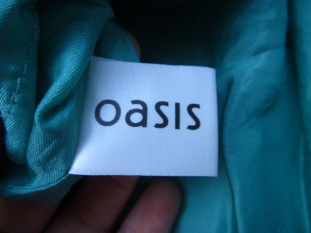 Красивое вечернее платье с отливом ткани Oasis, р.10/36. В отличном состоянии. С. . фото 4