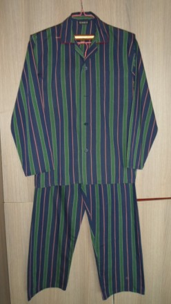 пижама в хорошем состоянии-мало пользованная-без дефектов
---рубаха-
плечи 54с. . фото 2