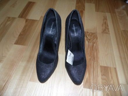 Стелька 26 см. Туфли лабутены черные. Примерить можно в Киеве. Цена фиксированна. . фото 1