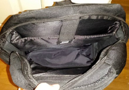 Описание:

 Удобный молодежный рюкзак отлично подходит для посещения занятий в. . фото 4