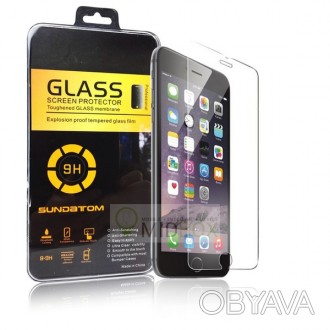 Защитное стекло для Apple iPhone 7 поставляется в пластиковом боксе с полным уст. . фото 1