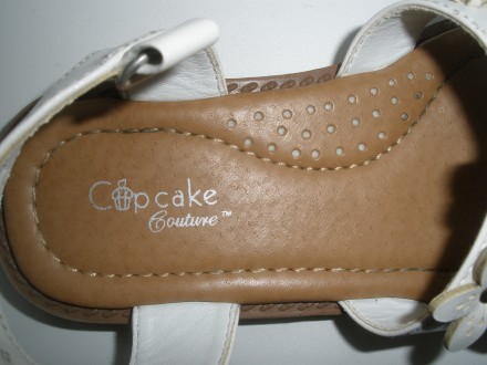 Продам очень красивые босоножки фирмы Cupcake (кожзам) в отличном состоянии. Ест. . фото 6