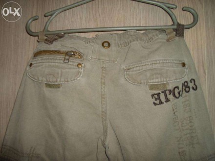 джинсы в хорошем состоянии, лишь внизу маленько затоптаны
джинс плотный
много . . фото 5
