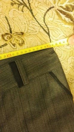 Женские классические брюки 42 размер, темно-серого цвета. Отличное качество, сос. . фото 5