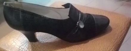 Продам в Хмельницком новые туфли куплены в Италии.. . фото 2