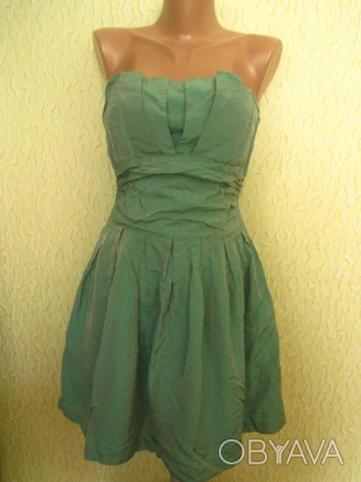 Красивое вечернее платье с отливом ткани Oasis, р.10/36. В отличном состоянии. С. . фото 1