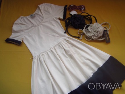 Фирменное красивое платьице Asos,Греция,р.36 в отличном состоянии. ПОГ 34см. ПОТ. . фото 1