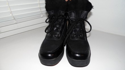 Ботинки зимние, теплые.
цвет черный
натуральная кожа + натуральная цигейка
ра. . фото 6