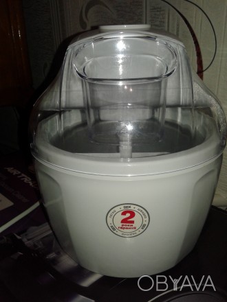 Компактная и недорогая мороженица для домашнего приготовления щербетов, сорбетов. . фото 1