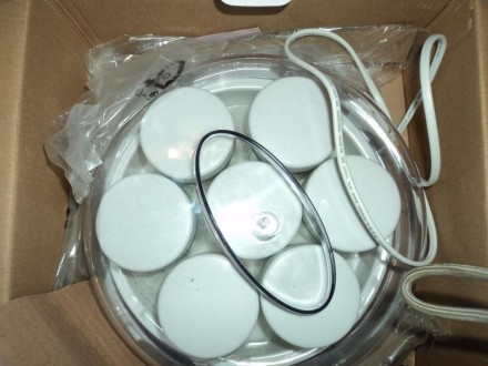 Продам йогуртницу Clatronic JM 3344 (новая), 7 стеклянных баночек х 160 гр, мощн. . фото 3