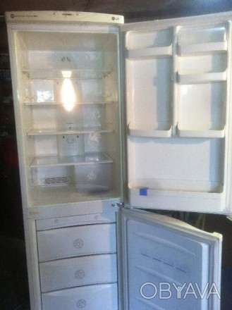 Продам холодильник LG gr 389sqf в рабочем состоянии.. . фото 1
