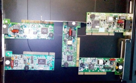 Есть гигабитные PCIe x1 карты на чипе Realtek 8111C, новая.

Есть 100мбитные P. . фото 4