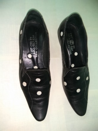 Туфлі жіночі шкіряні 37 р., б/у, стан хороший, чорні в білий горошок.. . фото 3