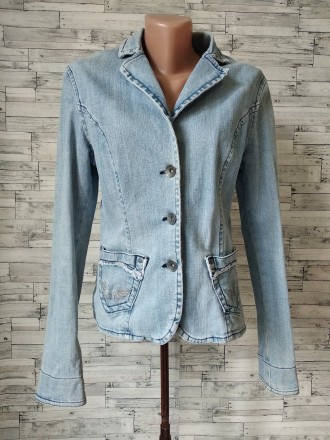 Джинсовый пиджак Gloria jeans женский голубой
в идеальном состоянии
Размер 46(. . фото 4