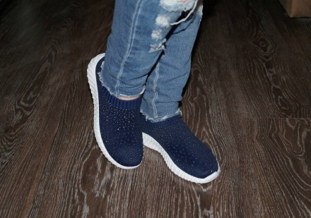 Стильные темно-синие кроссовки для девочки.
Модные, легкие и комфортные. Отличн. . фото 9