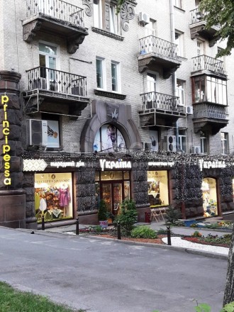 Продажа Нежилого помещения ул. Прорезная (Центр) в Киеве. Общая площадь 370 м2. . . фото 9