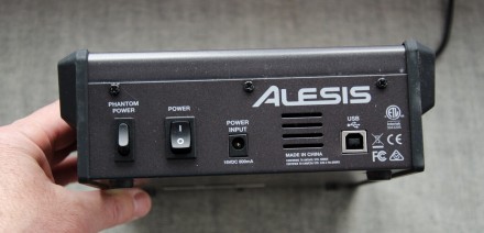 Мікшерний пульт ALESIS MultiMix 4 USB FX . Стан як новенький.
В комплекті USB к. . фото 8