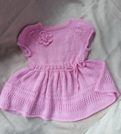 Продается вязаное платье нежно-розового цвета для девочки 3-4 года. Выполнено ме. . фото 2