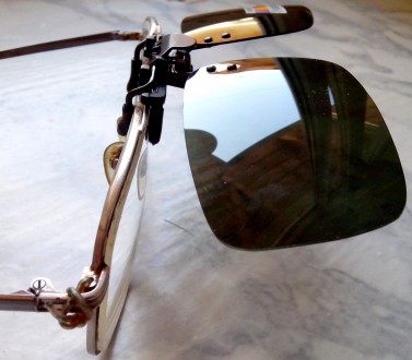 Поляризовані накладки на діоптрійні окуляри від сонця різних відтінків.
Мають с. . фото 8