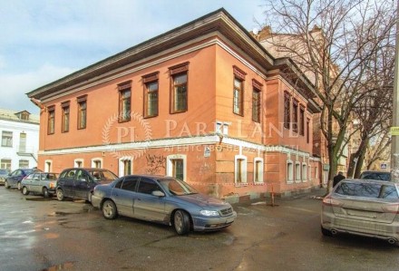 Продам здание по ул. Хорива, м.Контрактовая! Общая площадь 454 м2. Отдельно стоя. . фото 2