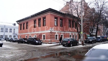Продам здание по ул. Хорива, м.Контрактовая! Общая площадь 454 м2. Отдельно стоя. . фото 8