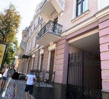 Продам здание в центре Киева, по ул. Ярославов Вал. Общая площадь 2625м2. Продаж. . фото 7