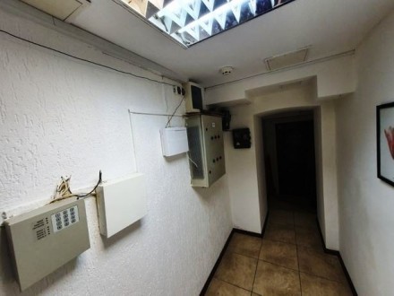 Продам отдельный вход, нежилое помещение, центр, Артема, Киевская область, Шевче. . фото 10
