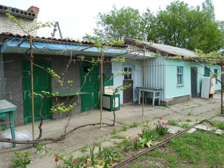 Пол дома в центре Скадовска (район магазина Фреш) удобный выход как к детскому т. Скадовск. фото 3