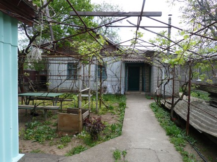 Пол дома в центре Скадовска (район магазина Фреш) удобный выход как к детскому т. Скадовск. фото 4