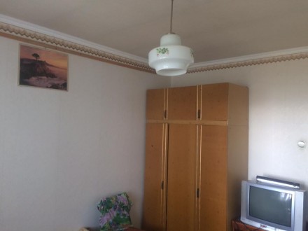 Срочно продам трехкомнатную квартиру на массиве Леваневского, улица Комсомольска. 4 микрорайон. фото 2