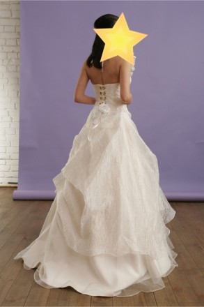 Безумно красивое свадебное платье, которое подчеркивает все достоинства невесты.. . фото 2
