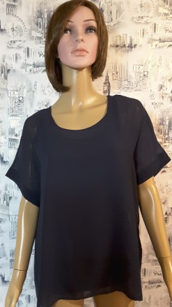 Нарядная минималистическая блуза тёмно- синего цвета Navy от известного бренда S. . фото 4
